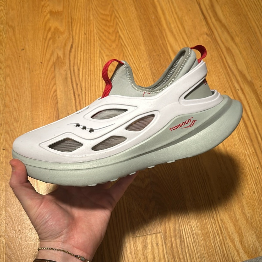 TOMBOGO X SAUCONY BUTTERFLY